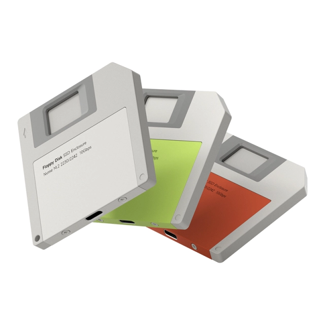 Hagibis Floppy Disk Style SSD Enclosure – Source: Official Website