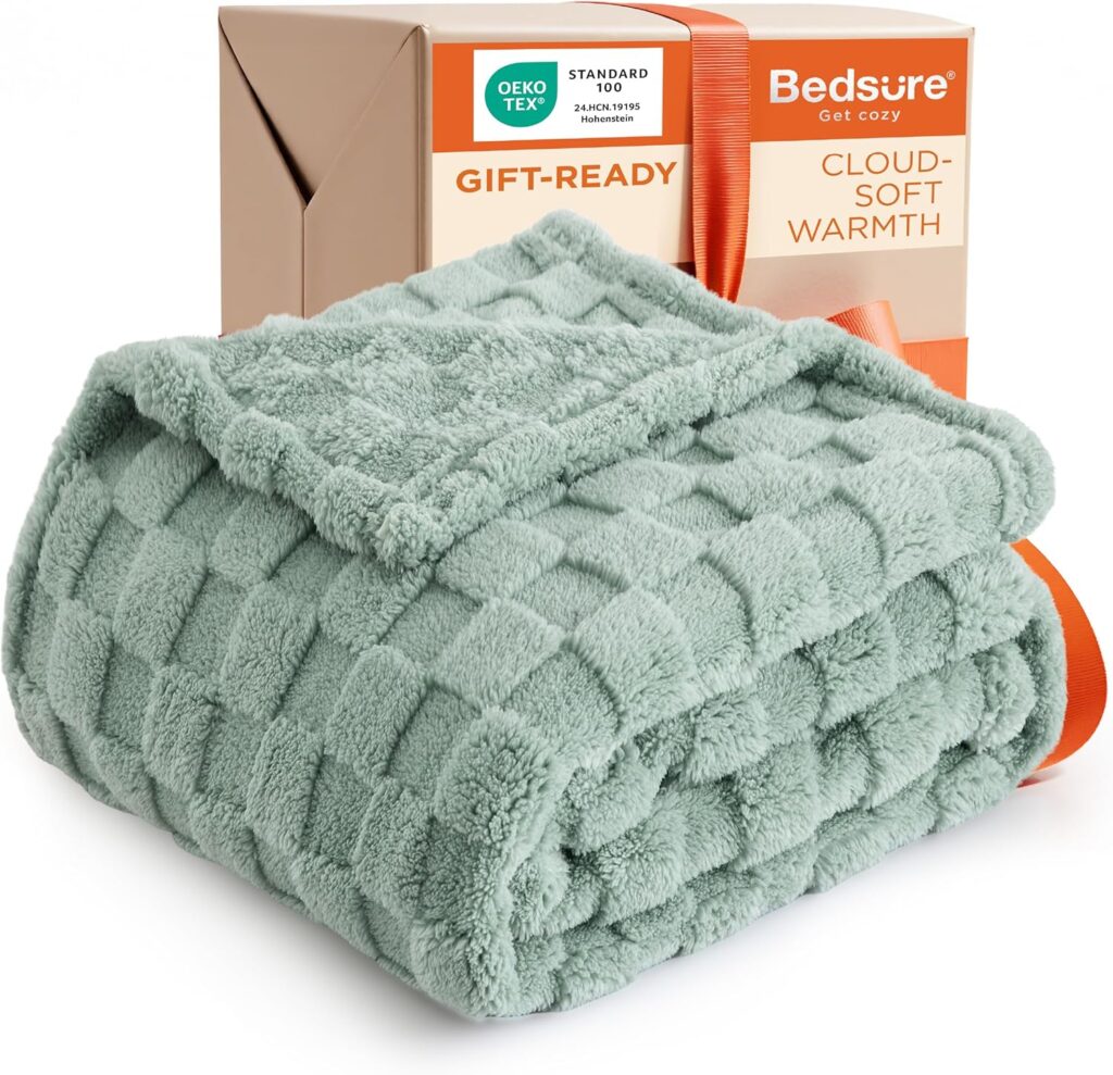 Bedsure Checkered Throw Blanket